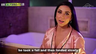 Счастливчик женатый таксист! Влиятельная женщина, известная своим контентом для взрослых, раздевается догола в такси. Если бы вы были водителем такси, что бы вы сделали? - порно видео