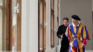 священник делает красивую работу - порно видео