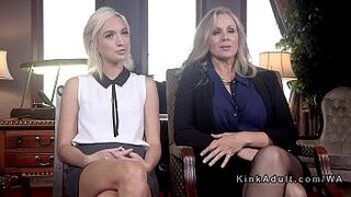 Женское доминирование, анальный страпон, трах в бондаже - порно видео