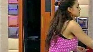 Массаж сисек - порно видео