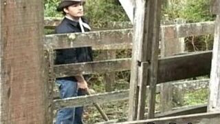 Горячий дикий латиноамериканский гей без презерватива секс - порно видео