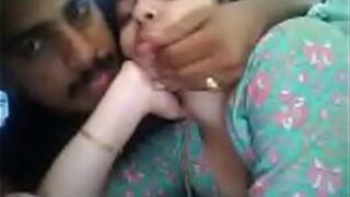 Маллу замужем за учительницей колледжа, просочился скандал со скрытой камерой - порно видео